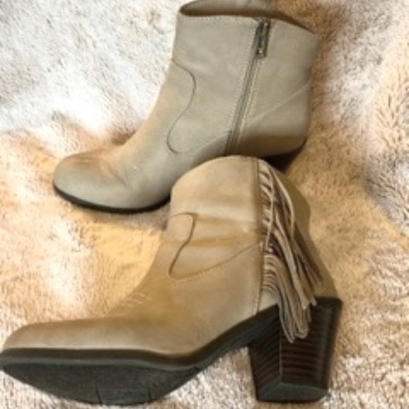Sam & Libby Watson Fringe Women's Ankle Booties - Picture 1 of 5